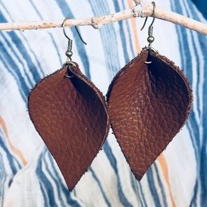 Espresso Leather Leaves